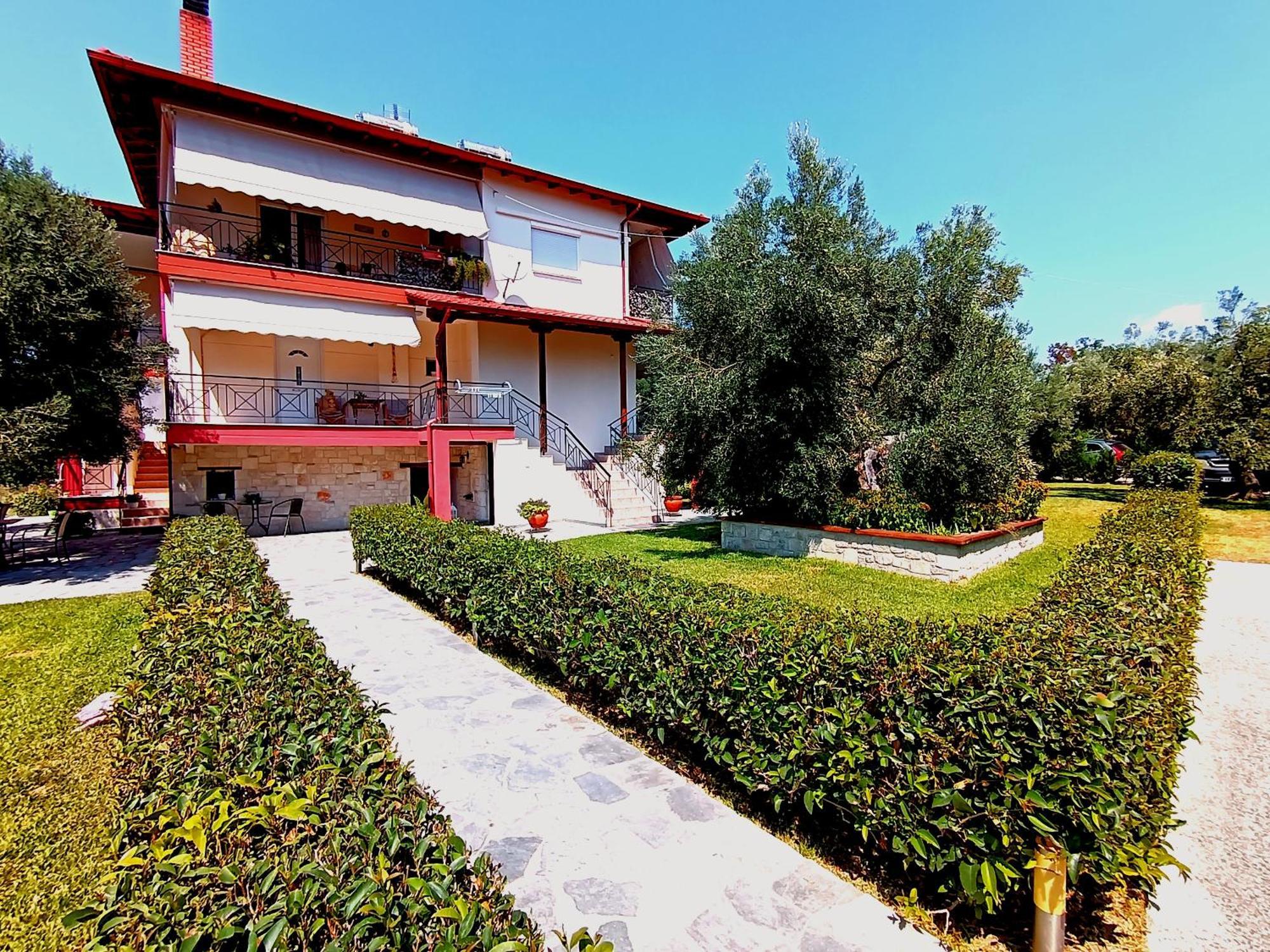 Giorgos Apartments. Skála Foúrkas Exterior foto