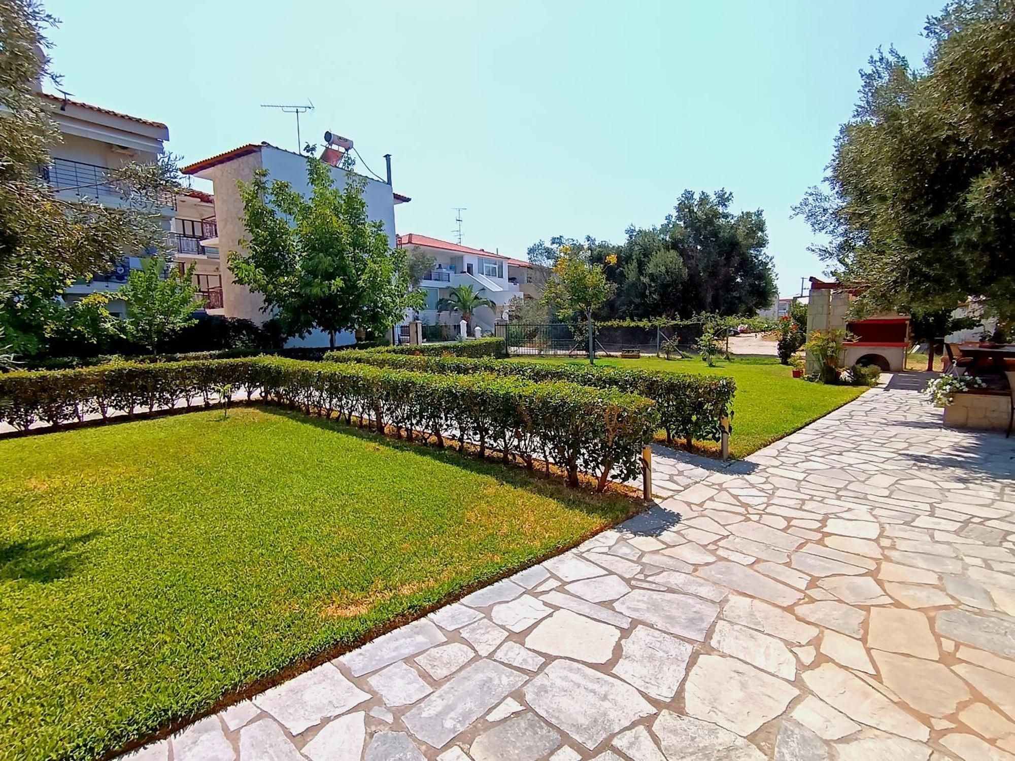 Giorgos Apartments. Skála Foúrkas Exterior foto
